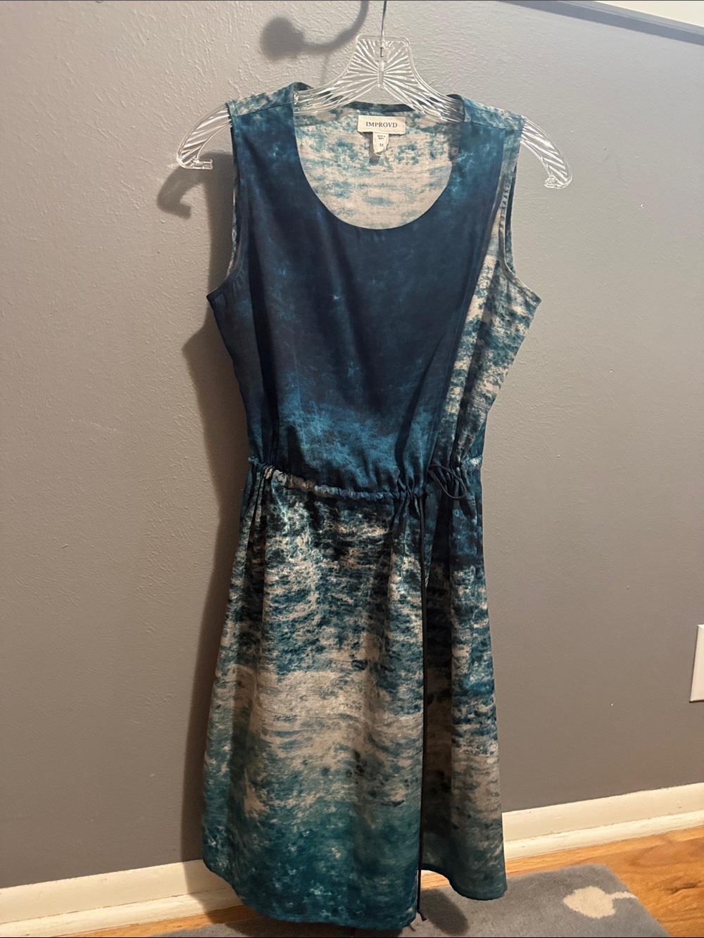 Improved Tie-Dye Sleeveless Midi Dress in Teal Blue